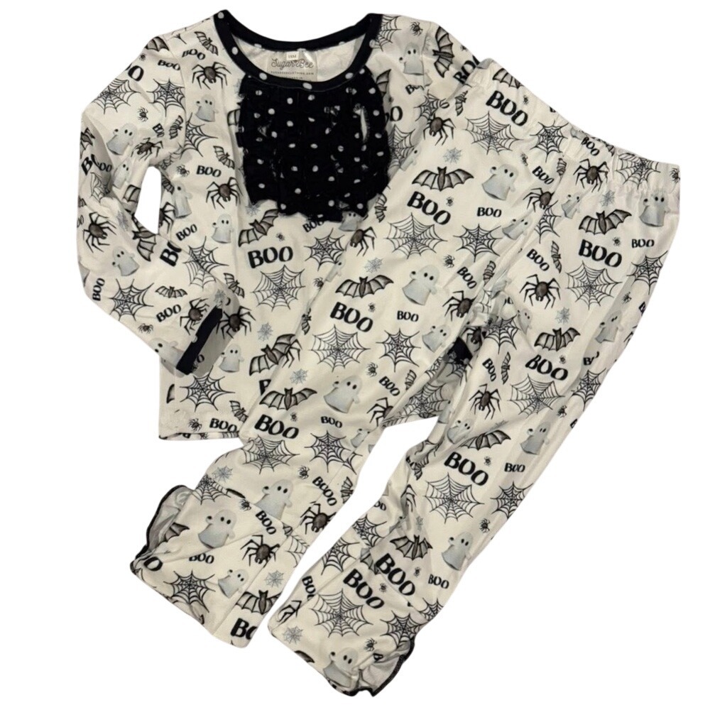NWT sugar bee 18M pj set 
Still in the bag, Buffalo butt